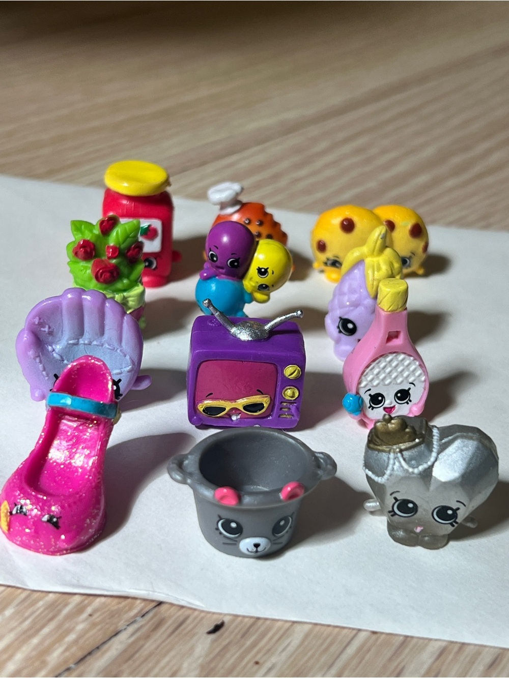 Shopkins mini figures!!! AUTHENTIC💗✨